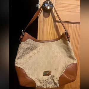 Mk shoulder bag